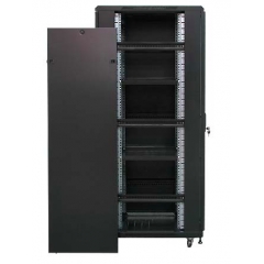 Rack 19'' 22U 600x800 Negro puerta Cristal + Ventilacion + Regleta + 2 Bandejas