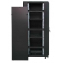 Rack 19'' 22U 600x800 Negro puerta Cristal + Ventilacion + Regleta + 2 Bandejas